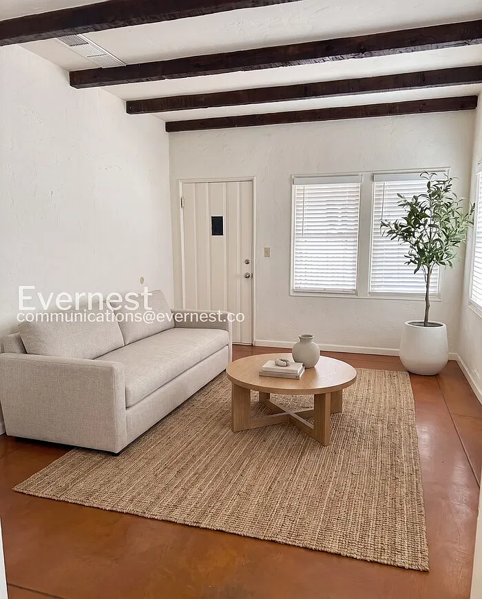 3 bed, 1.0 bath, 1066 sqft, $1,700 — Photo 3