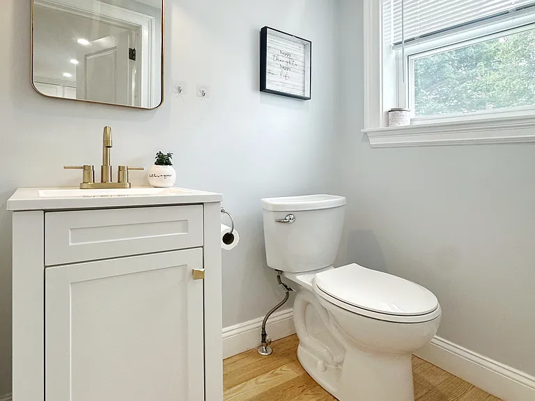 28 Arnold St #1 — Photo 11