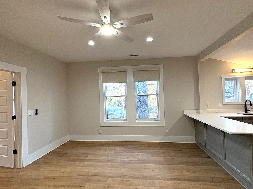 1st image of 398 Buena Vista Ave