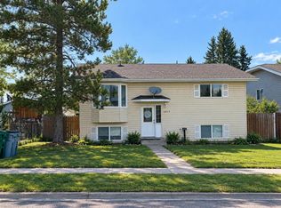 4810 S 16th Ave, Edson, AB T7E 1G4