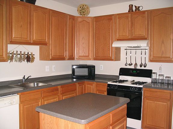 kitchen, 42' cabinets, corian counters