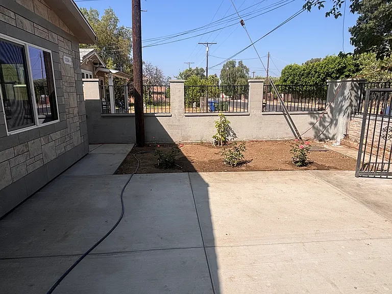 13354 1/2 Reedley St — Photo 2