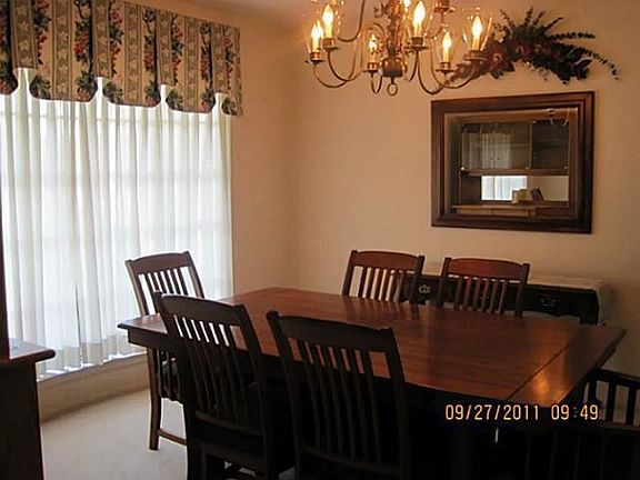 2nd image of 2305 Silver Holly Ln