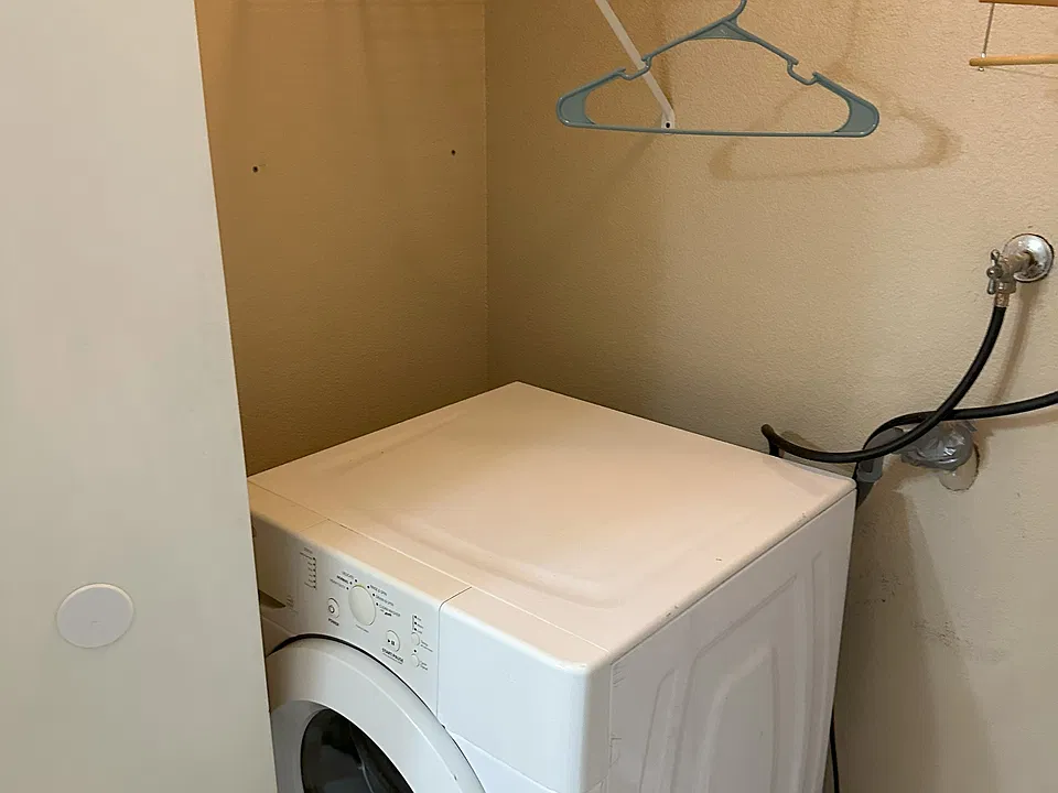 2750 S Durango Dr #2114