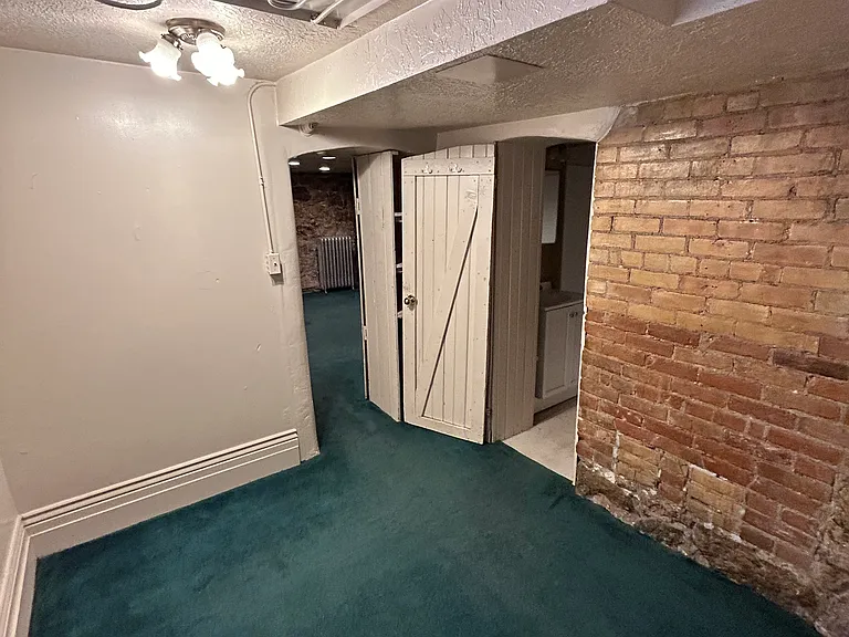 415 S University Ave #8 — Photo 10