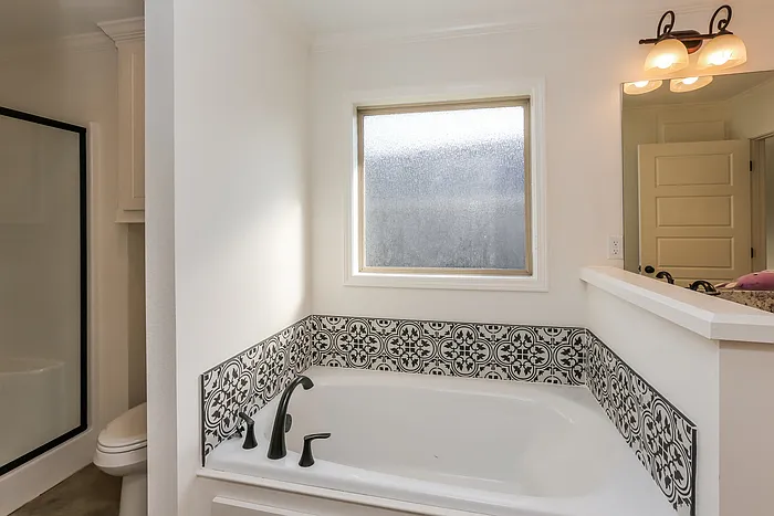 170 Harvey Cir — Photo 8