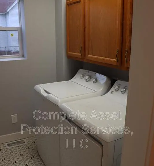 117 Columbia St — Photo 9