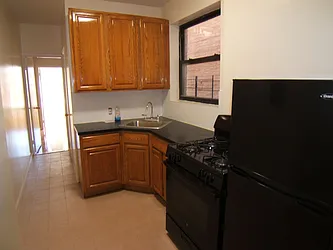 Rented by Nachman Weingarten, LREB