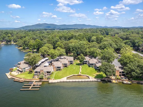 1201 Lakeshore Dr APT 11, Hot Springs National Park, AR 71913
