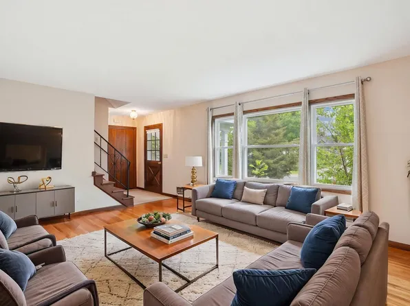 3529 Jerry St, White Bear Lake, MN 55110