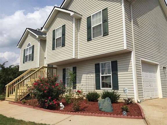 2nd image of 4637 Autumn Leaf Way