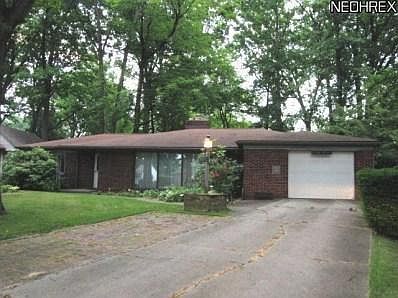 1st image of 544 Oak Knoll Ave NE