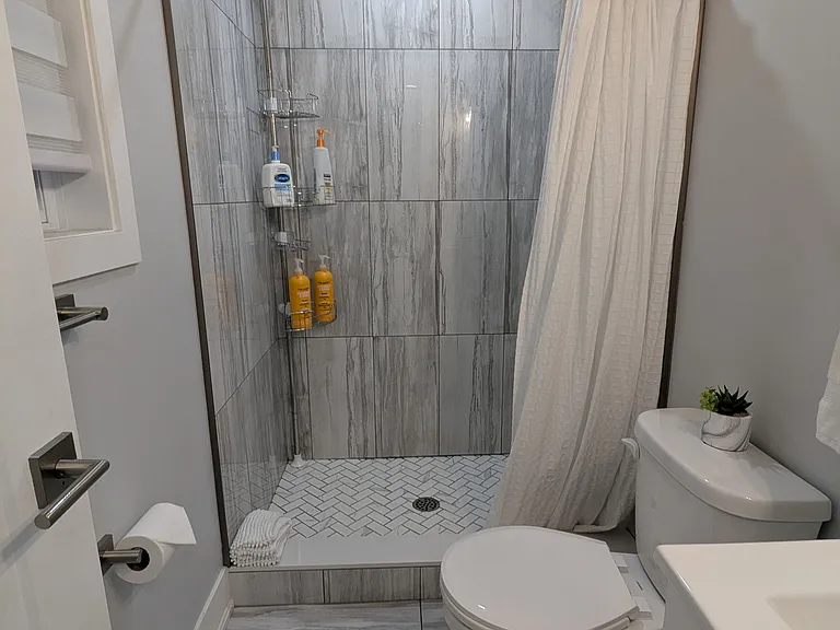 4129 Acheson Ave #3 — Photo 12