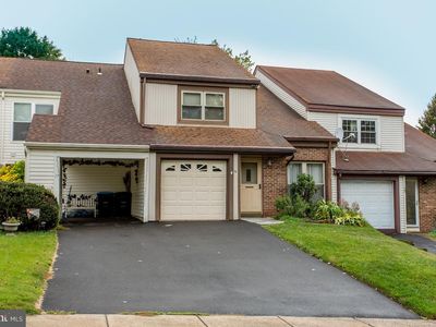 15 Barrel Stave Cir, Horsham, PA, 19044