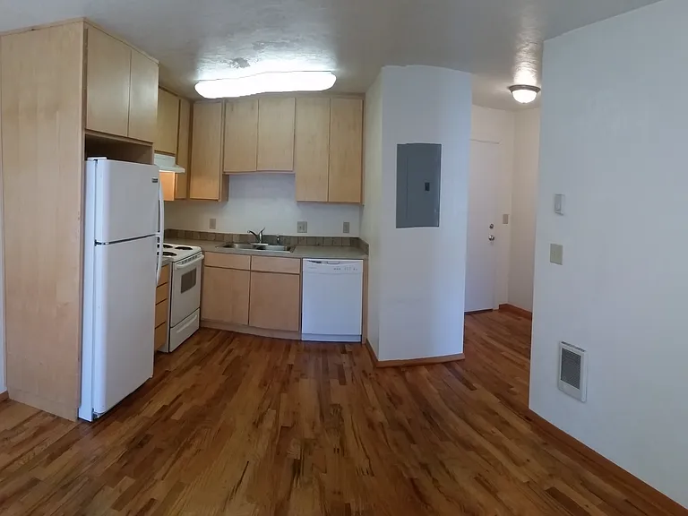 1648 Patterson St #12 — Photo 2