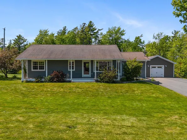 2024 Angell St, Westville, NS B0K 2A0