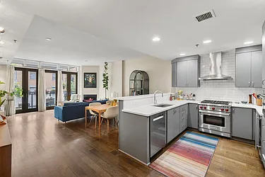 78 Jackson Street, #3D