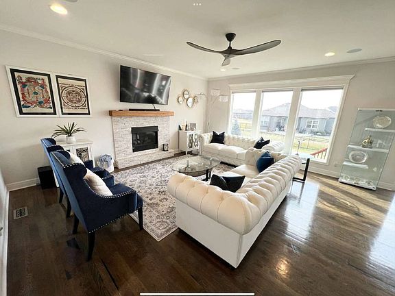 2nd image of 14092 S Pascal St