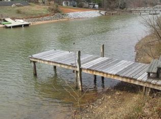 7234 Right Angle St, Sherrills Ford, NC 28673