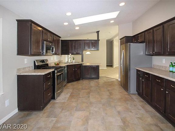 4th image of 3083 Chimayo Ln