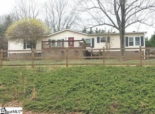 125 Turning Leaf Ln, Easley, SC 29640