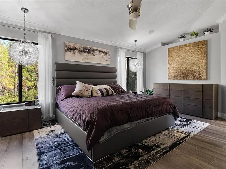 13228 Royal George Ave — Photo 26