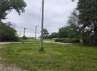 30 NW 47th Pl, Des Moines, IA 50313