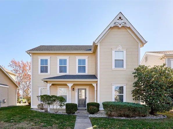 408 Covered Bridge Ln, O'Fallon, MO 63368
