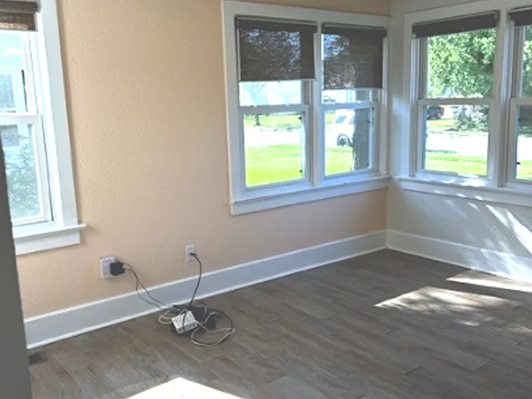1380 E Norcova Dr — Photo 9