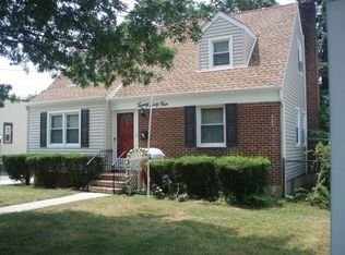 2064 Spruce St, Wantagh, NY 11793