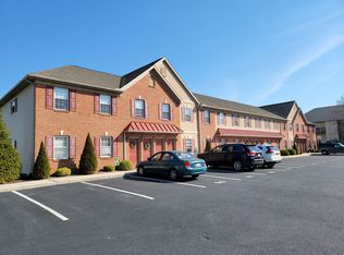 1363 Martin Ave, Ephrata, PA 17522