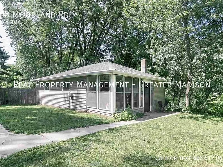 708 Moorland Rd — Photo 1