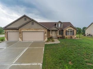 5909 Willow Oak Ln, Waterloo, IL 62298
