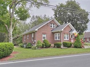 833 Stones Crossing Rd, Easton, PA 18045