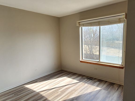 5th image of 1111 Thomas Blvd