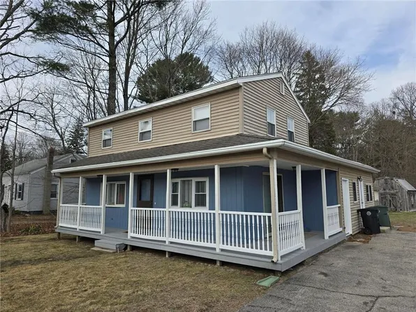 36 Wood St, Coventry, RI 02816
