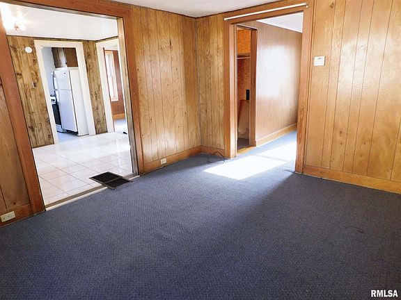 4th image of 3908 S Granville Ave
