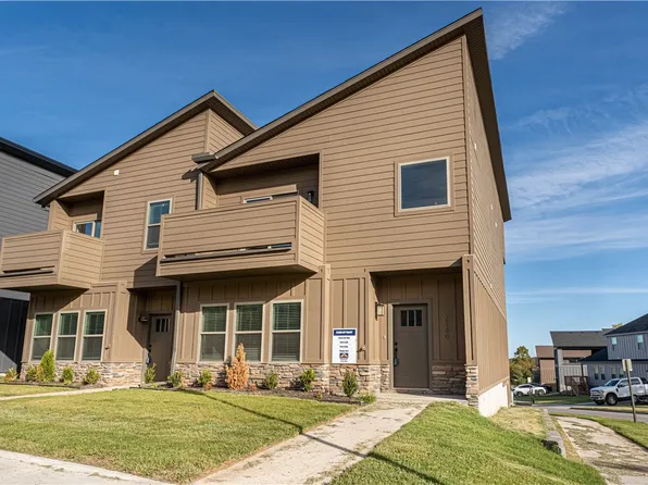 2148 Million Ln, Fayetteville, AR 72704