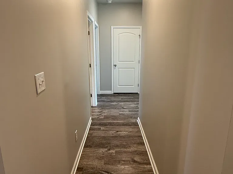 115 Creek Ridge Dr — Photo 4