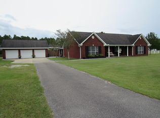 5400 Belle Vale Dr, Vancleave, MS 39565