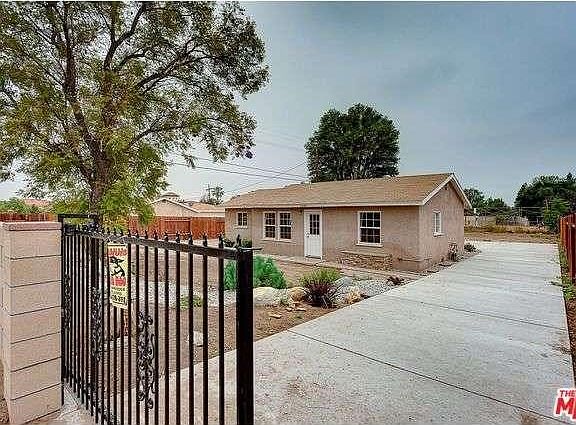 2nd image of 13185 De Garmo Ave
