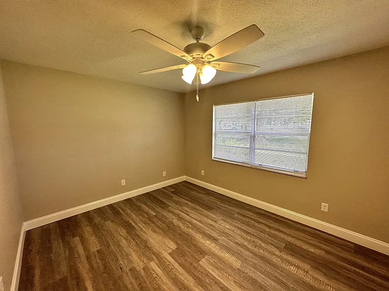 3612 SE 34th Ct — Photo 10