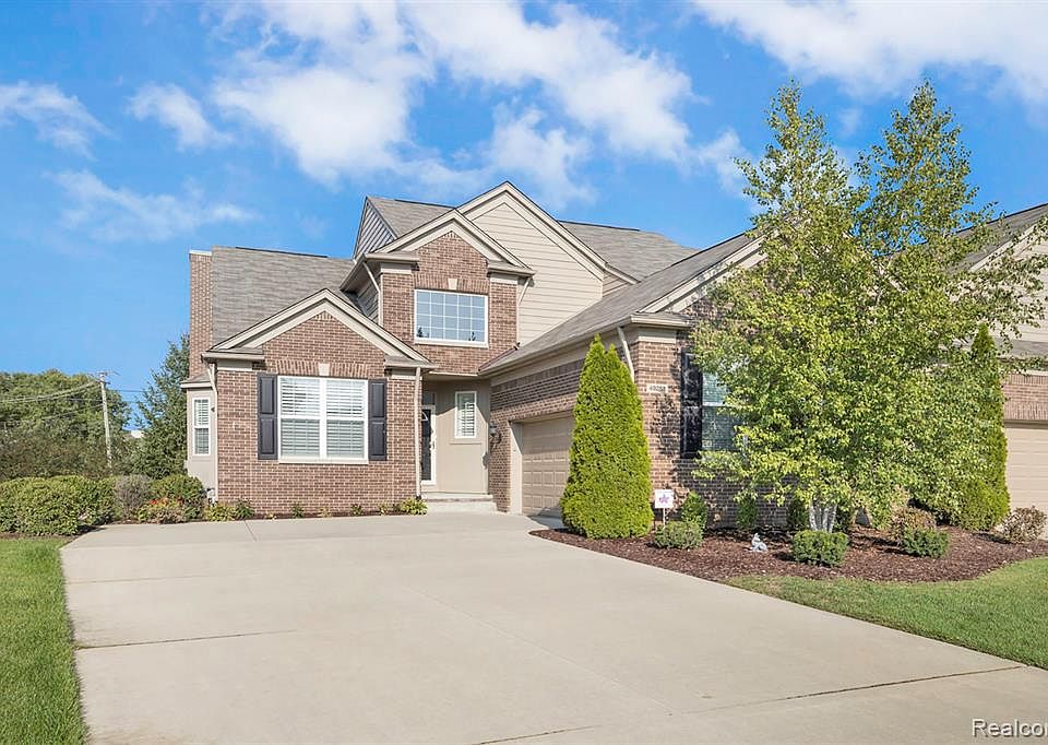 1st image of 49283 Rainbow Ln S