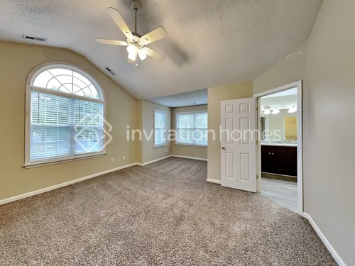 226 Newberry Ln Photo 1