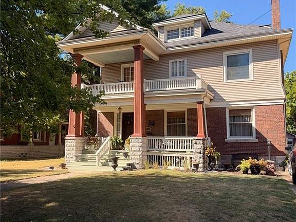3rd image of 508 W Euclid St