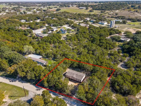 711 Jupiter Ave, Granbury, TX 76049