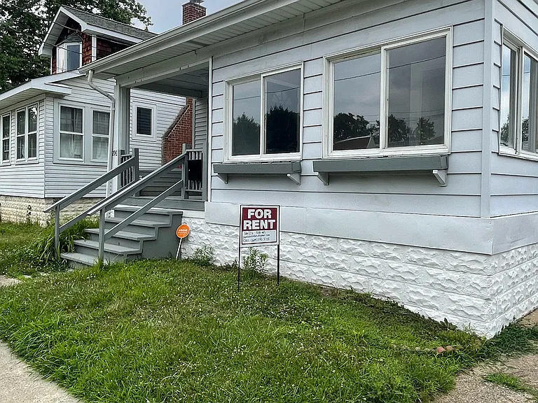 Homecrest Ave — Photo 1