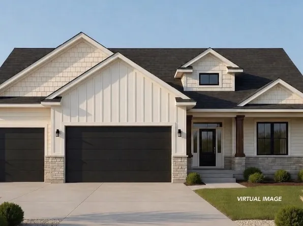 17537 Northview Dr, Urbandale, IA 50263