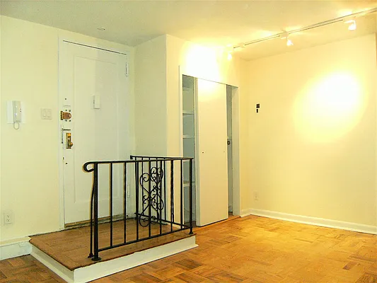 Rented by City Connections Realty | media 43