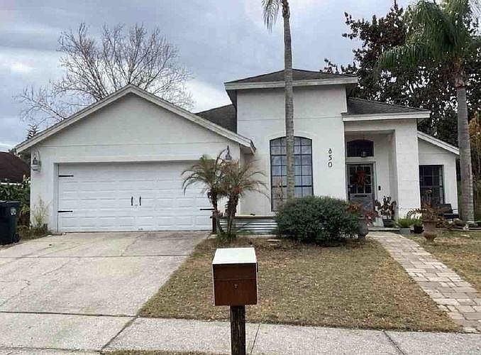 1st image of 850 Lake Jackson Cir